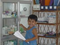 Dieťa v ambulancii v detskom domove House of Family (Kambodža)