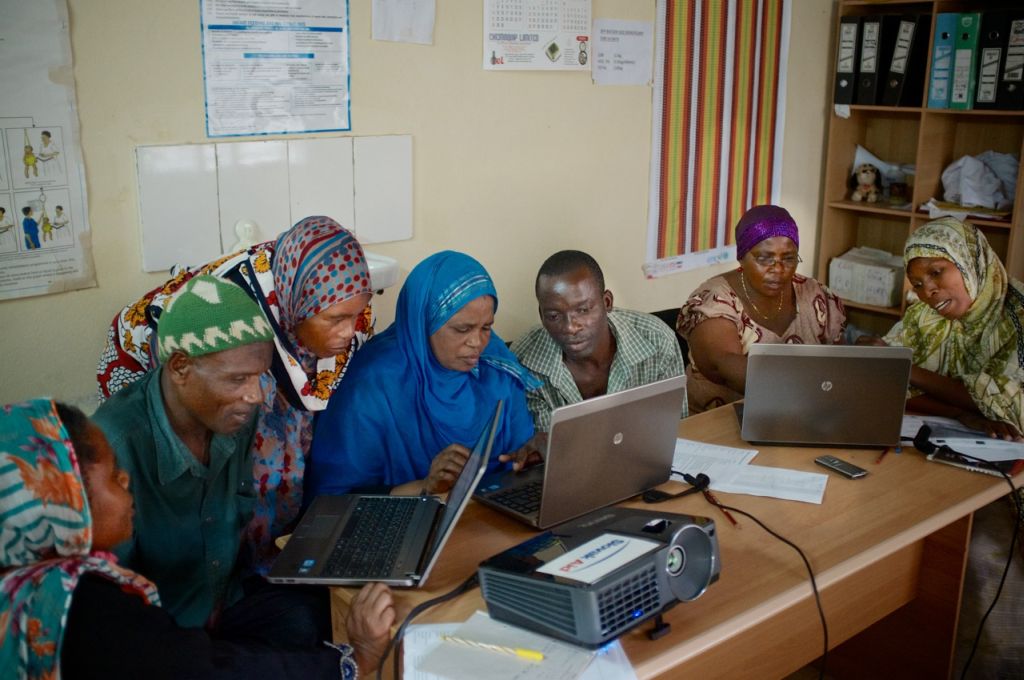 Kwale - IT lecture - CHWs